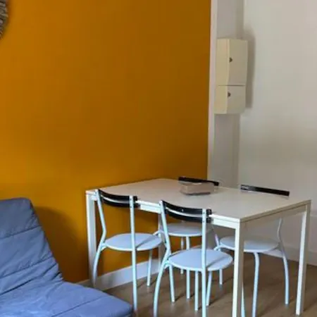 Kamp alanı Confortable - 4 Pers. - Api-1-52-2503 *