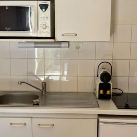 Confortable - 4 Pers. - Api-1-52-2503 Kamp alanı Saint-Hilaire-de-Riez