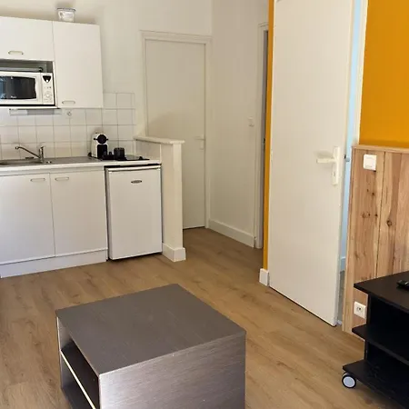 Confortable - 4 Pers. - Api-1-52-2503 *